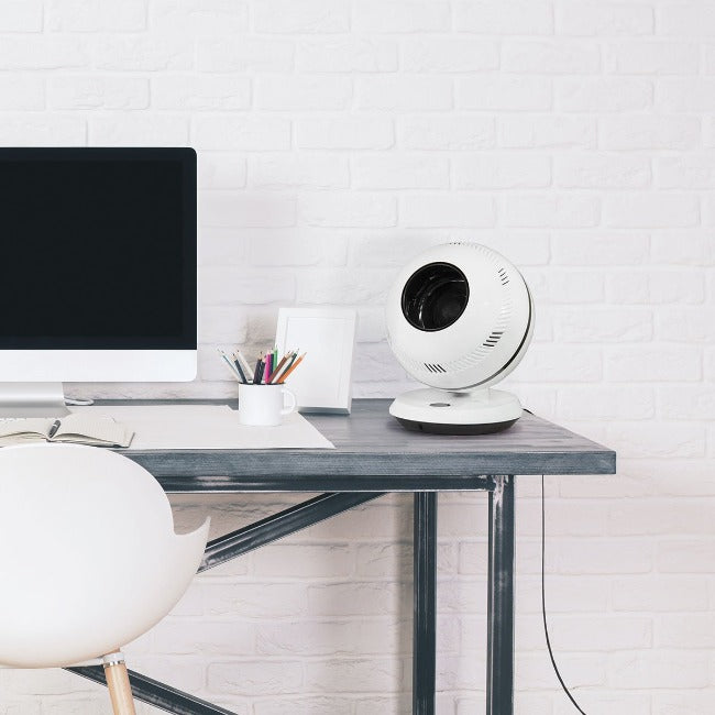 pureFlow QT7 bladeless fan on desk